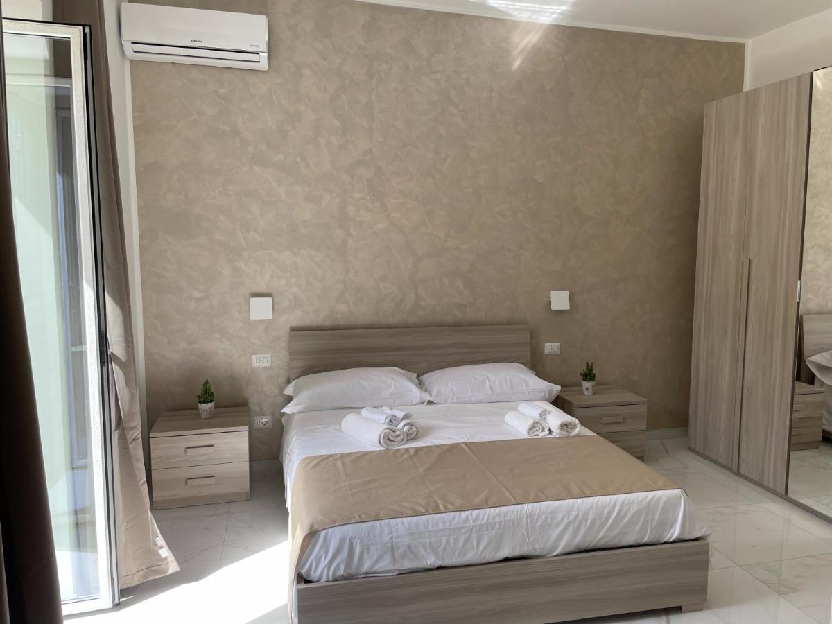 B&B Il Suono Della Campagna Terracina Eksteriør billede