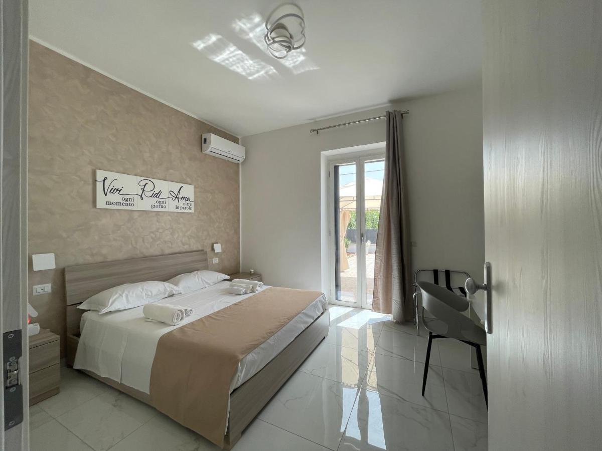 B&B Il Suono Della Campagna Terracina Eksteriør billede